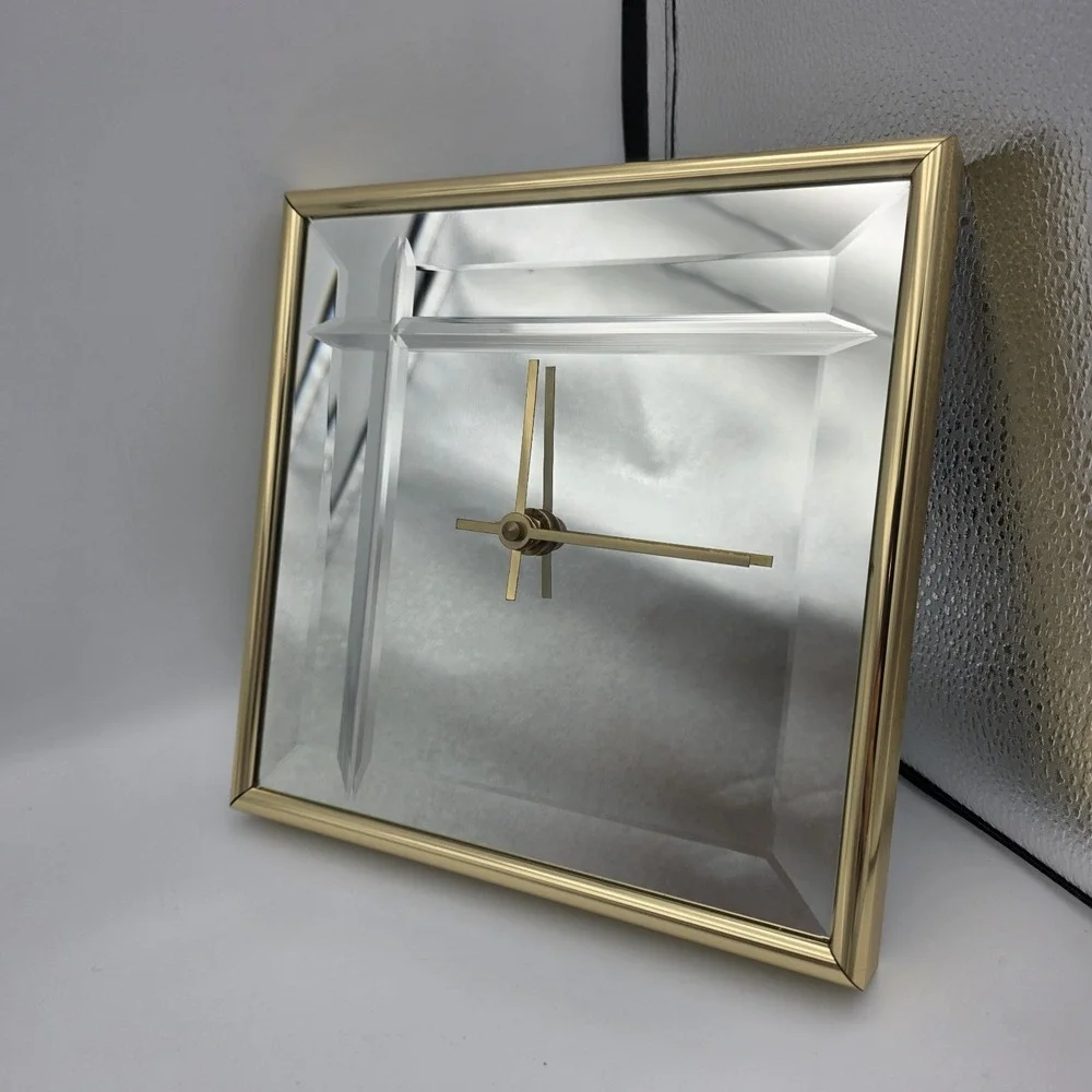 Vtg Postmodern MCM Hanging Wall Clock Mirror Battery Operated  Gold Brass